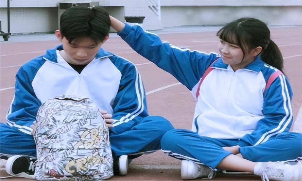 五年级女儿收到情书怎么办?