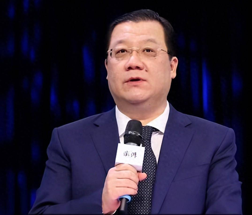 搞钱色交易,故意隐瞒境外存款,上海报业集团原副总经理程峰被公诉!