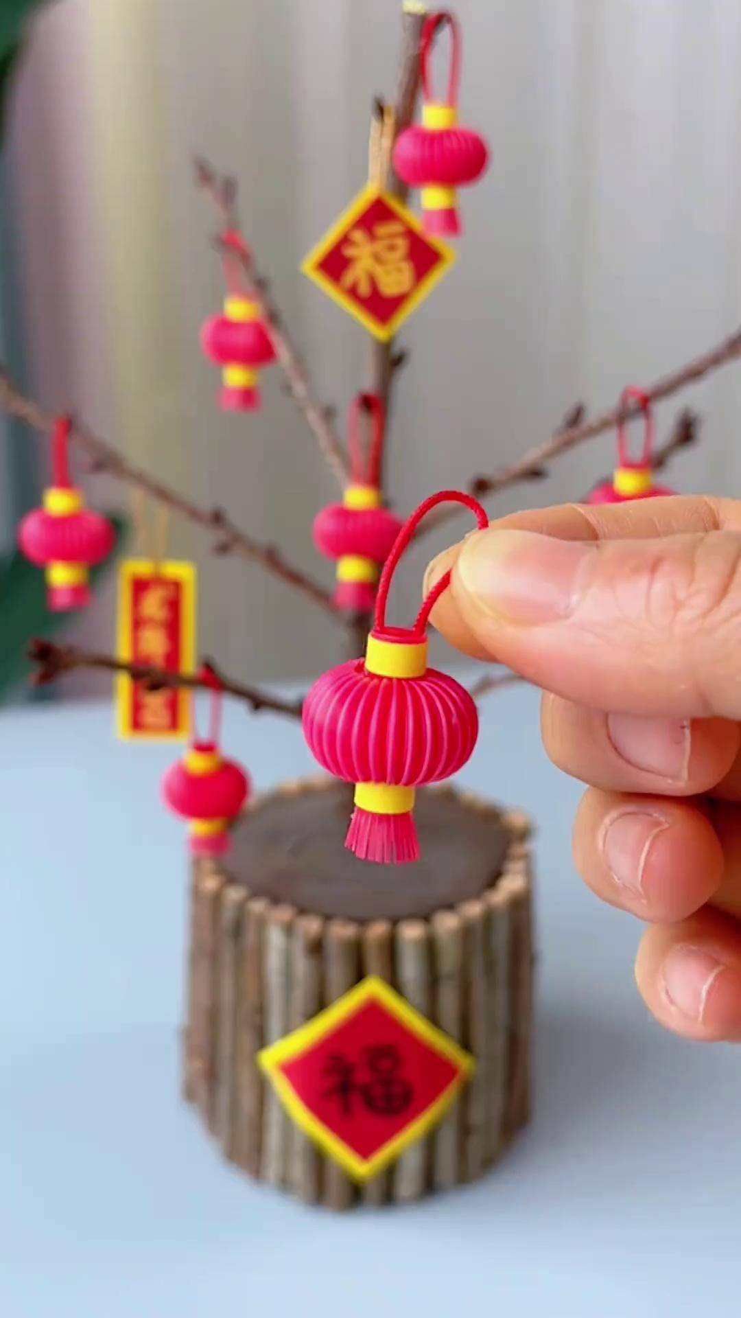 吸管别扔,用它和孩子一起做萌萌的迷你小灯笼吧,也太可爱了吧新年手工